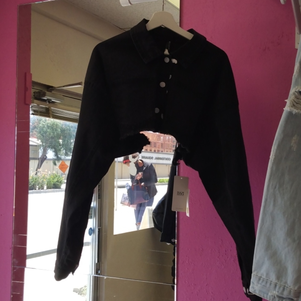 Cropped jean jacket